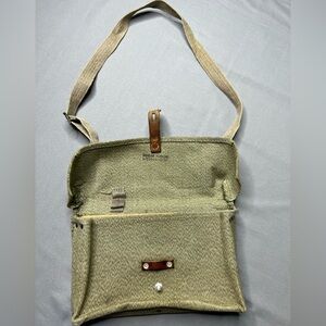 Vintage Swiss Army Canvas Pepper Salt Pack Military Green Bag Leather Detail
